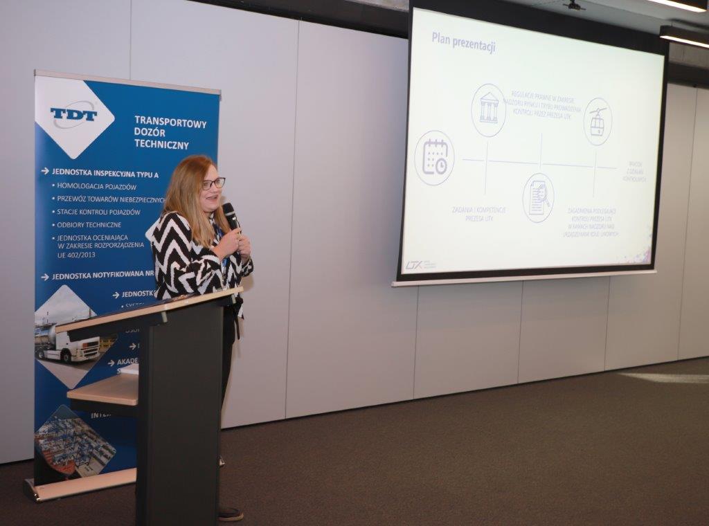Anna Dąbrowska, UTK, na konferencji Bezpieczeństwo urządzeń transportu linowego 2023